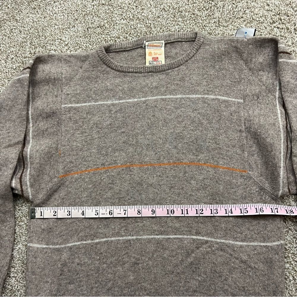 Vintage St. Bernard Lambswool Sweater Womens 12 — image 4 of 5